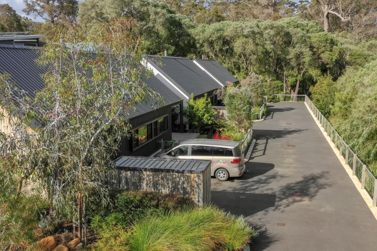 Margaret River Bungalow-1-Street - Pet Friendly Екстер'єр фото