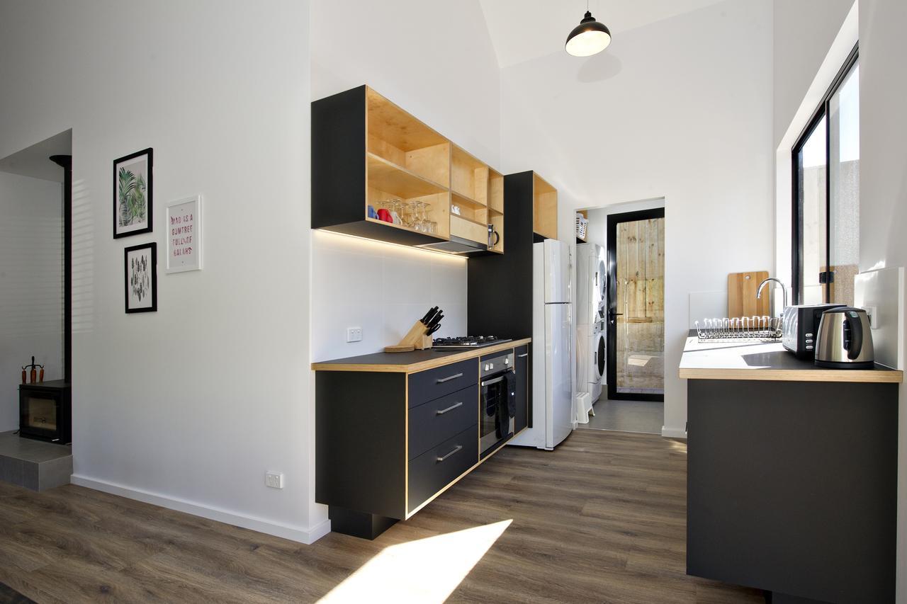 Margaret River Bungalow-1-Street - Pet Friendly Екстер'єр фото