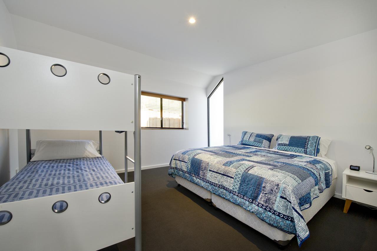 Margaret River Bungalow-1-Street - Pet Friendly Екстер'єр фото
